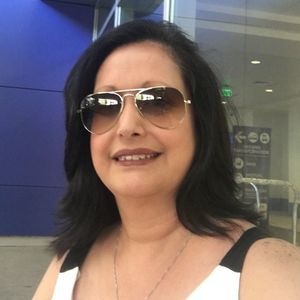 Meet your Posher, Diana